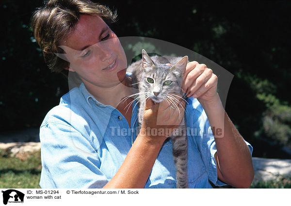 Frau mit Katze / woman with cat / MS-01294