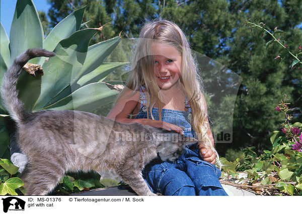 Mdchen mit Katze / girl with cat / MS-01376