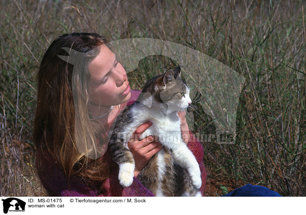 Frau mit Katze / woman with cat / MS-01475