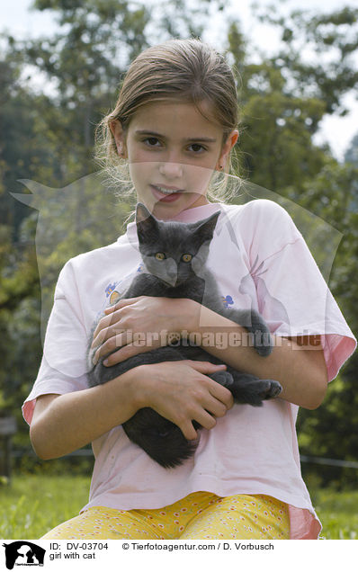 Mdchen mit Katze / girl with cat / DV-03704