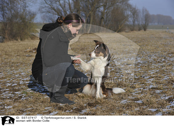 Frau mit Border Collie / woman with Border Collie / SST-07417