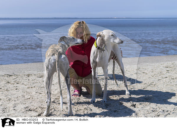 Frau mit Galgo Espanols / woman with Galgo Espanols / HBO-03203