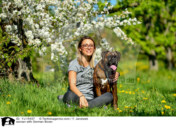 Frau mit Deutscher Boxer / woman with German Boxer / YJ-15457