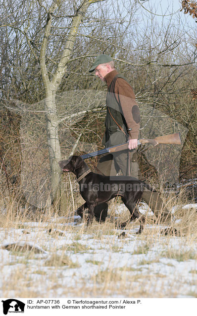 Jger mit Deutsch Kurzhaar / huntsman with German shorthaired Pointer / AP-07736