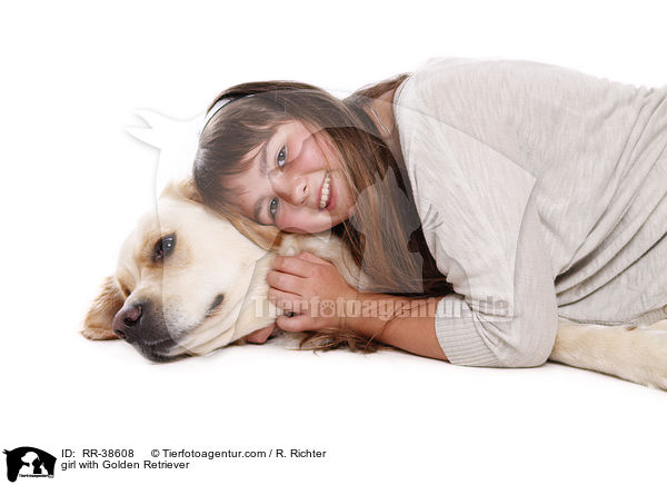 Mdchen mit Golden Retriever / girl with Golden Retriever / RR-38608