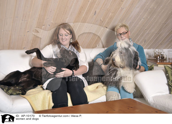 Frauen mit Hunden / women and dogs / AP-10170