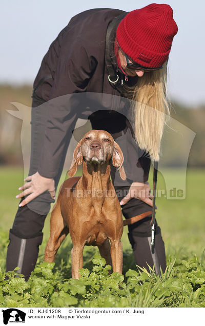 Frau mit Magyar Vizsla / woman with Magyar Vizsla / KJ-01208