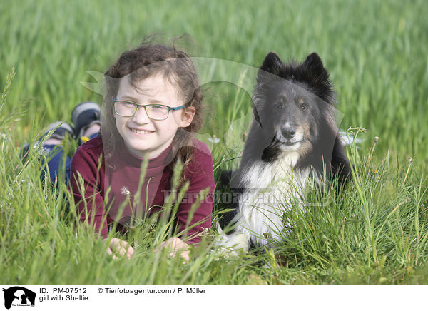 Mdchen mit Sheltie / girl with Sheltie / PM-07512