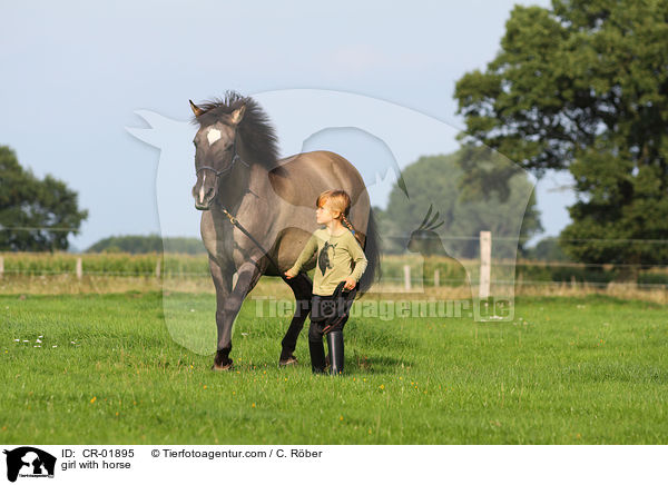 Mdchen mit Konik-Mix / girl with horse / CR-01895