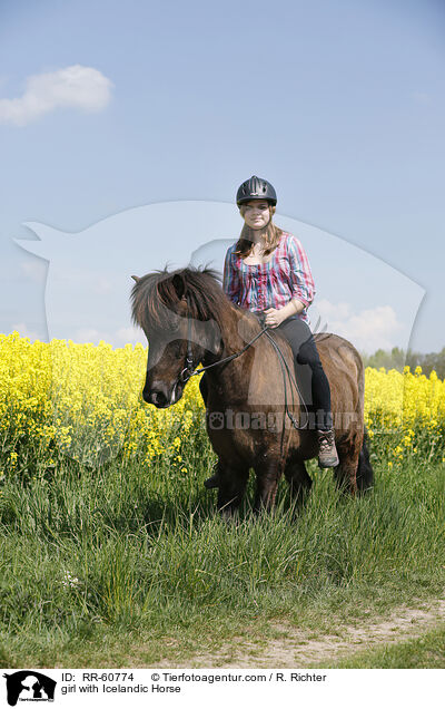 Mdchen mit Islnder / girl with Icelandic Horse / RR-60774