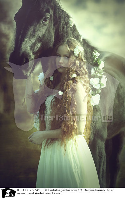 Frau und Andalusier / woman and Andalusian Horse / CDE-02741