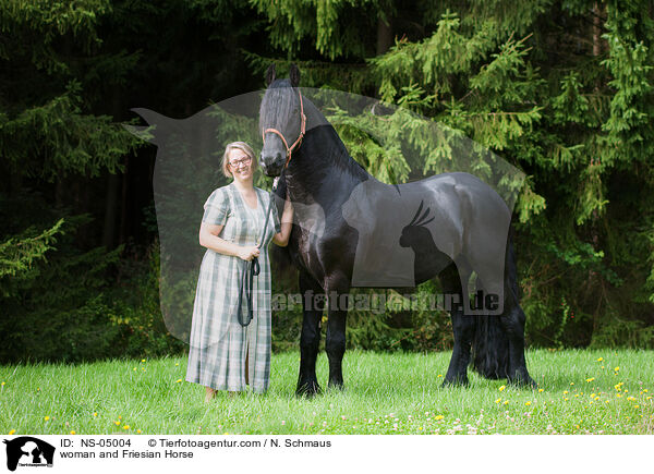 woman and Friesian Horse / NS-05004