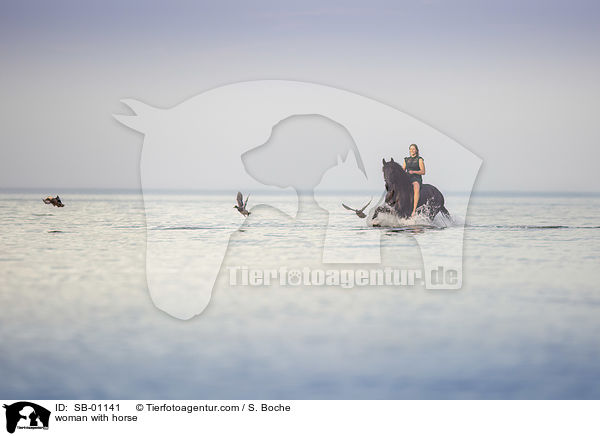 Frau mit Pferd / woman with horse / SB-01141