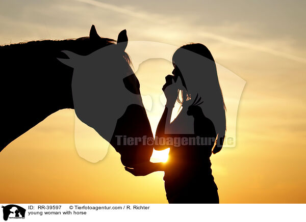 young woman with horse / RR-39597