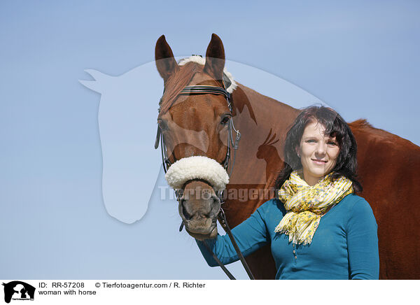 woman with horse / RR-57208