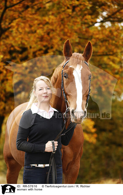 woman with horse / RR-57616