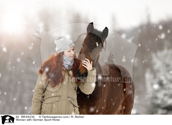 Frau mit Deutschem Sportpferd / Woman with German Sport Horse / RR-64230