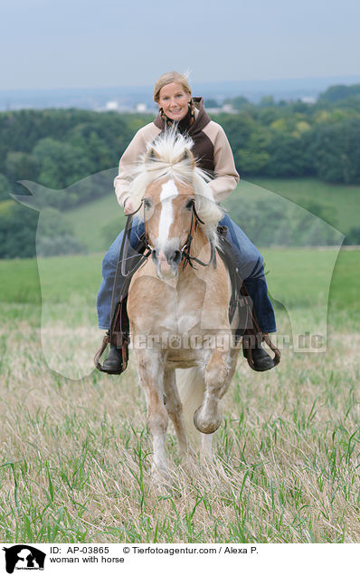 Frau mit Haflinger / woman with horse / AP-03865