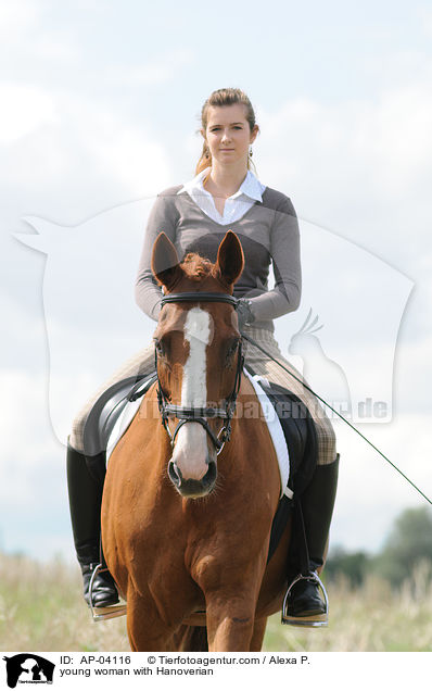 junge Frau mit Hannoveraner / young woman with Hanoverian / AP-04116