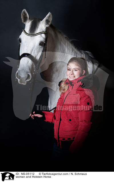 Frau und Holsteiner / woman and Holstein Horse / NS-05112