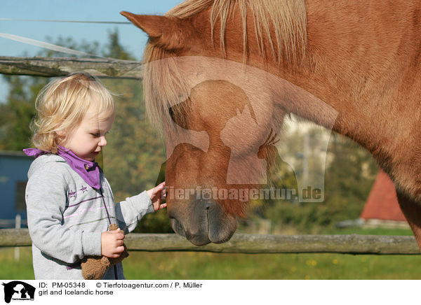 Mdchen und Islnder / girl and Icelandic horse / PM-05348