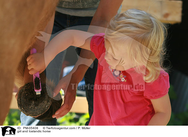 Mdchen und Islnder / girl and Icelandic horse / PM-05408