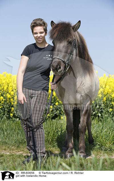 Mdchen mit Islnder / girl with Icelandic Horse / RR-60656