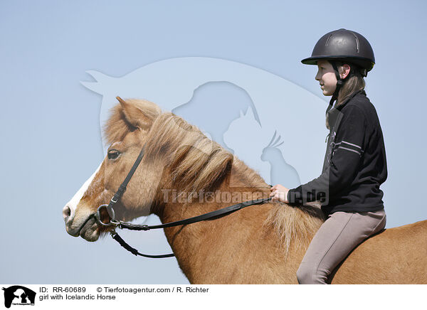 Mdchen mit Islnder / girl with Icelandic Horse / RR-60689