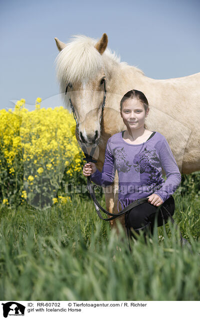 Mdchen mit Islnder / girl with Icelandic Horse / RR-60702