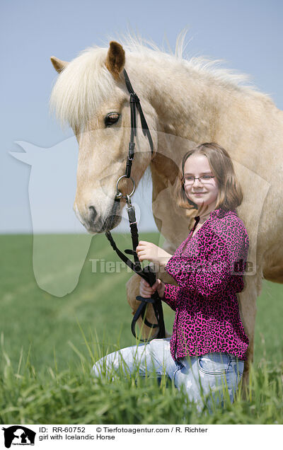 Mdchen mit Islnder / girl with Icelandic Horse / RR-60752