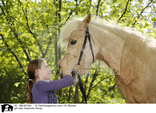 Mdchen mit Islnder / girl with Icelandic Horse / RR-60790