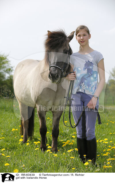 Mdchen mit Islnder / girl with Icelandic Horse / RR-60839