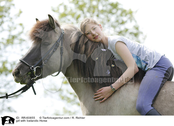 Mdchen mit Islnder / girl with Icelandic Horse / RR-60855