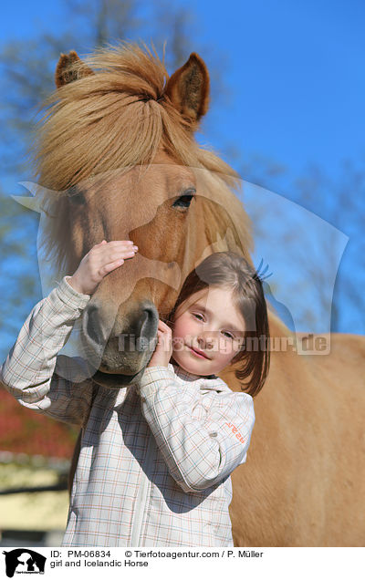 Mdchen und Islnder / girl and Icelandic Horse / PM-06834