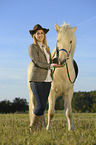 woman with Icelandic horse