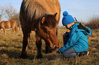 girl and Icelandic horse