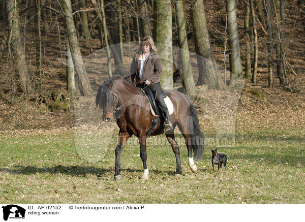 Freizeitreiten / riding woman / AP-02152