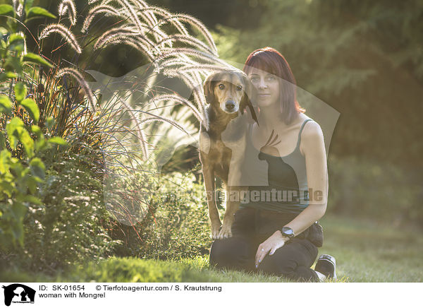 Frau mit Mischling / woman with Mongrel / SK-01654
