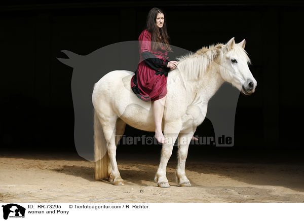 woman and Pony / RR-73295