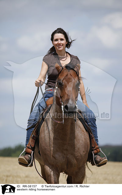 western riding horsewoman / RR-38157