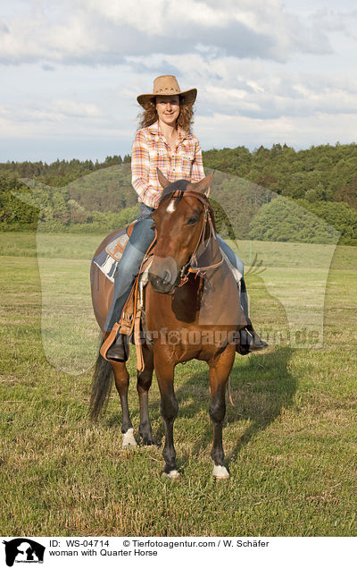 woman with Quarter Horse / WS-04714