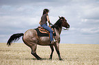 western riding horsewoman