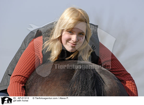 junges Mdchen mit Pferd / girl with horse / AP-01313