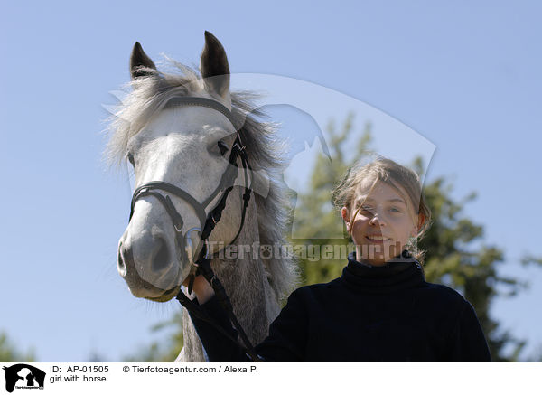 Mdchen mit Pferd / girl with horse / AP-01505