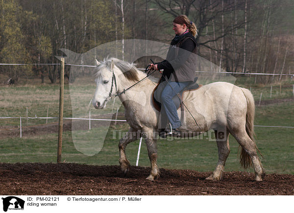 Reiterin / riding woman / PM-02121