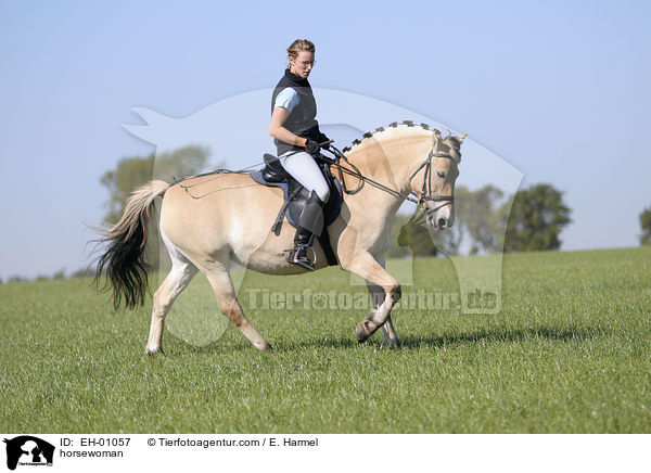 Reiterin / horsewoman / EH-01057