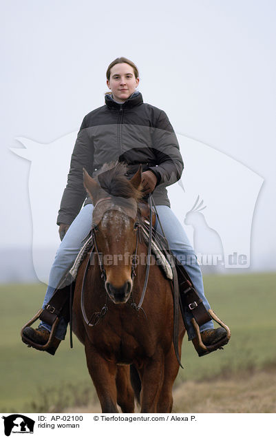 Freizeitreiten / riding woman / AP-02100