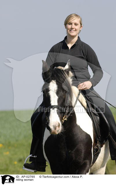 Freizeitreiten / riding woman / AP-02765