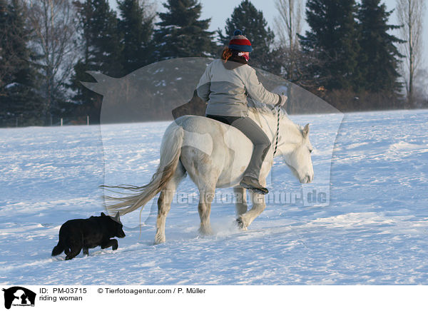 Freizeitreiten / riding woman / PM-03715