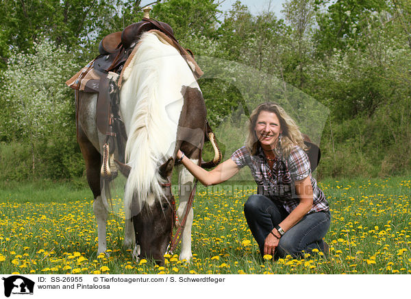 Frau und Pintaloosa / woman and Pintaloosa / SS-26955